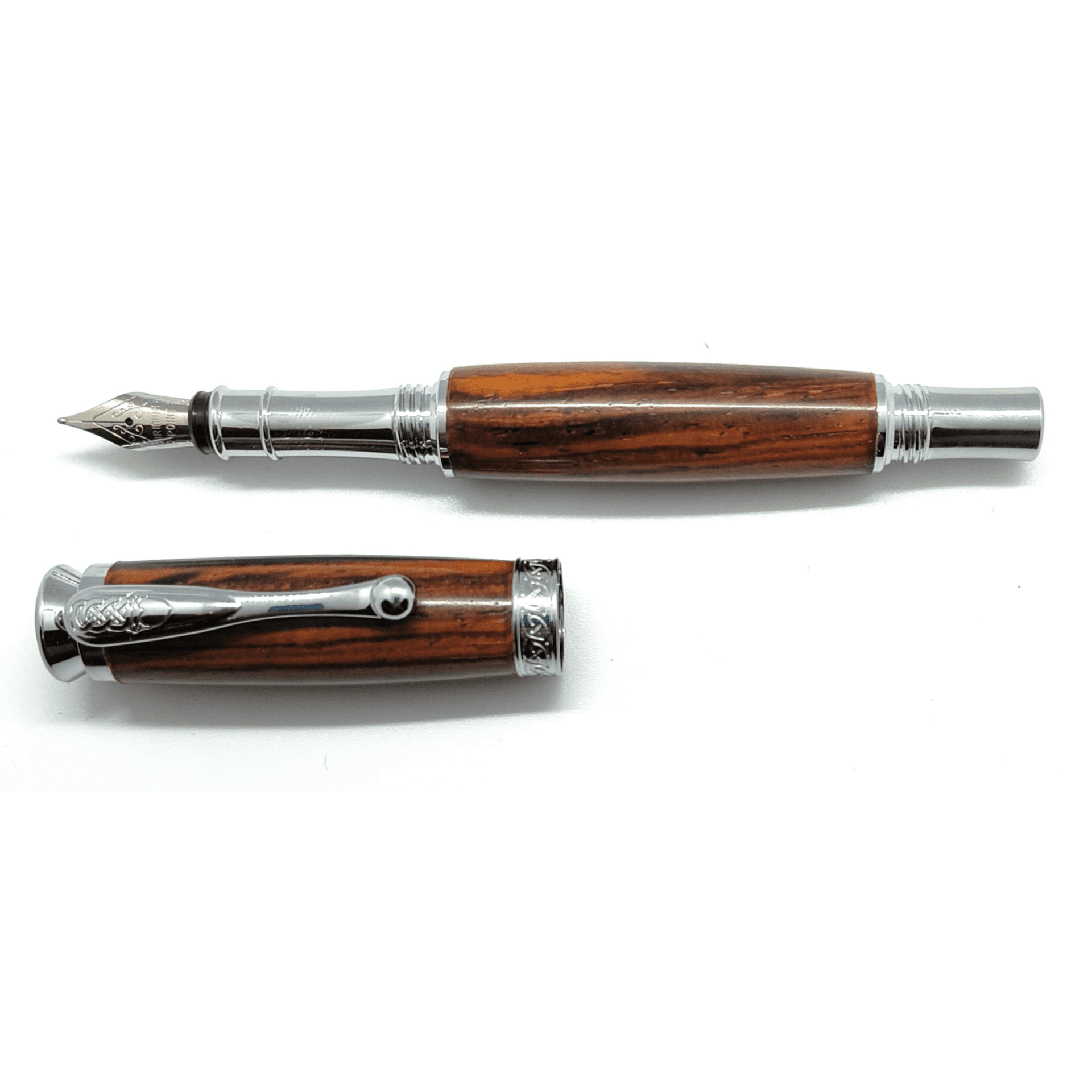 Pluma Estilográfica Celtyr en madera de Cocobolo - 2